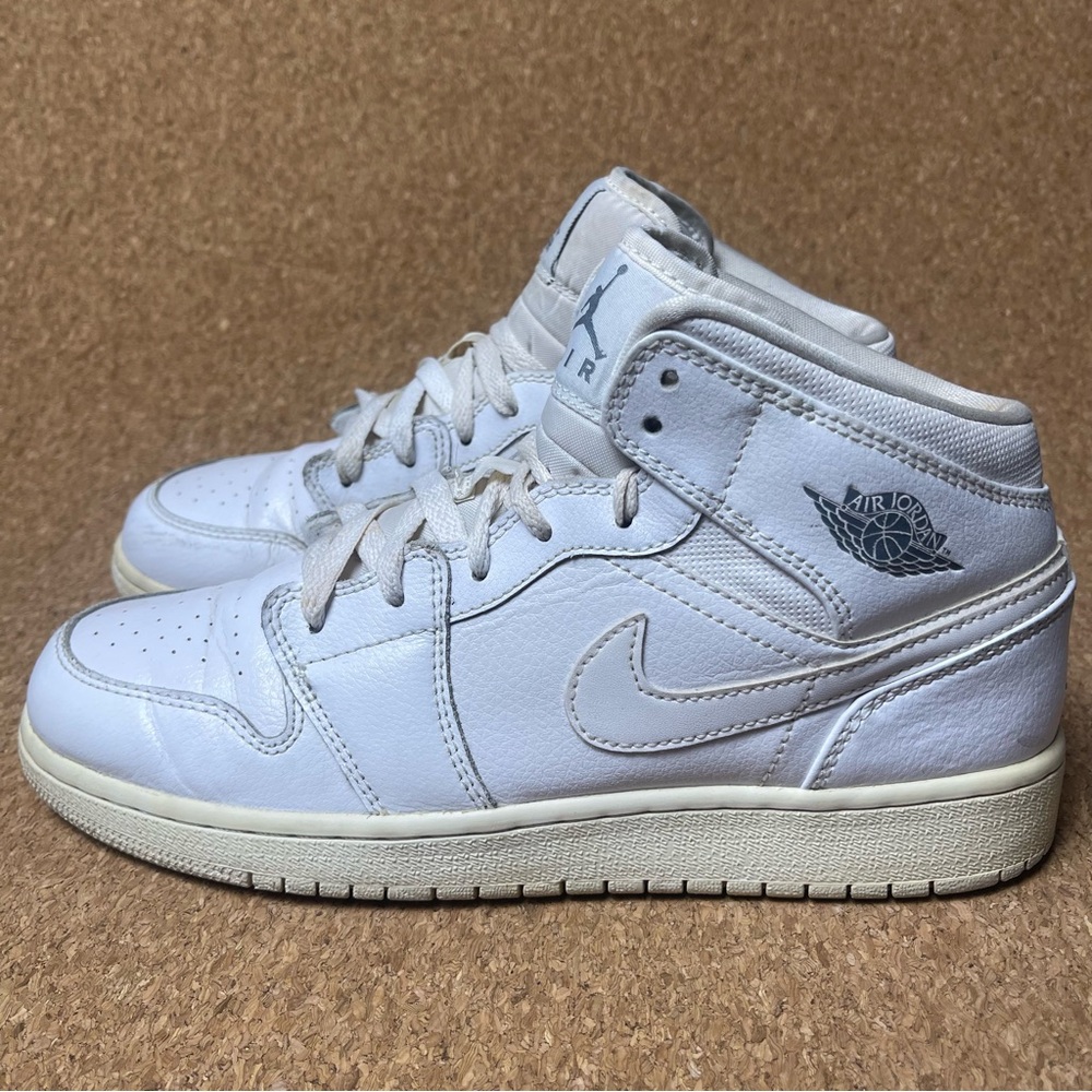 Nike Air Jordan 1 Mid White Sneakers